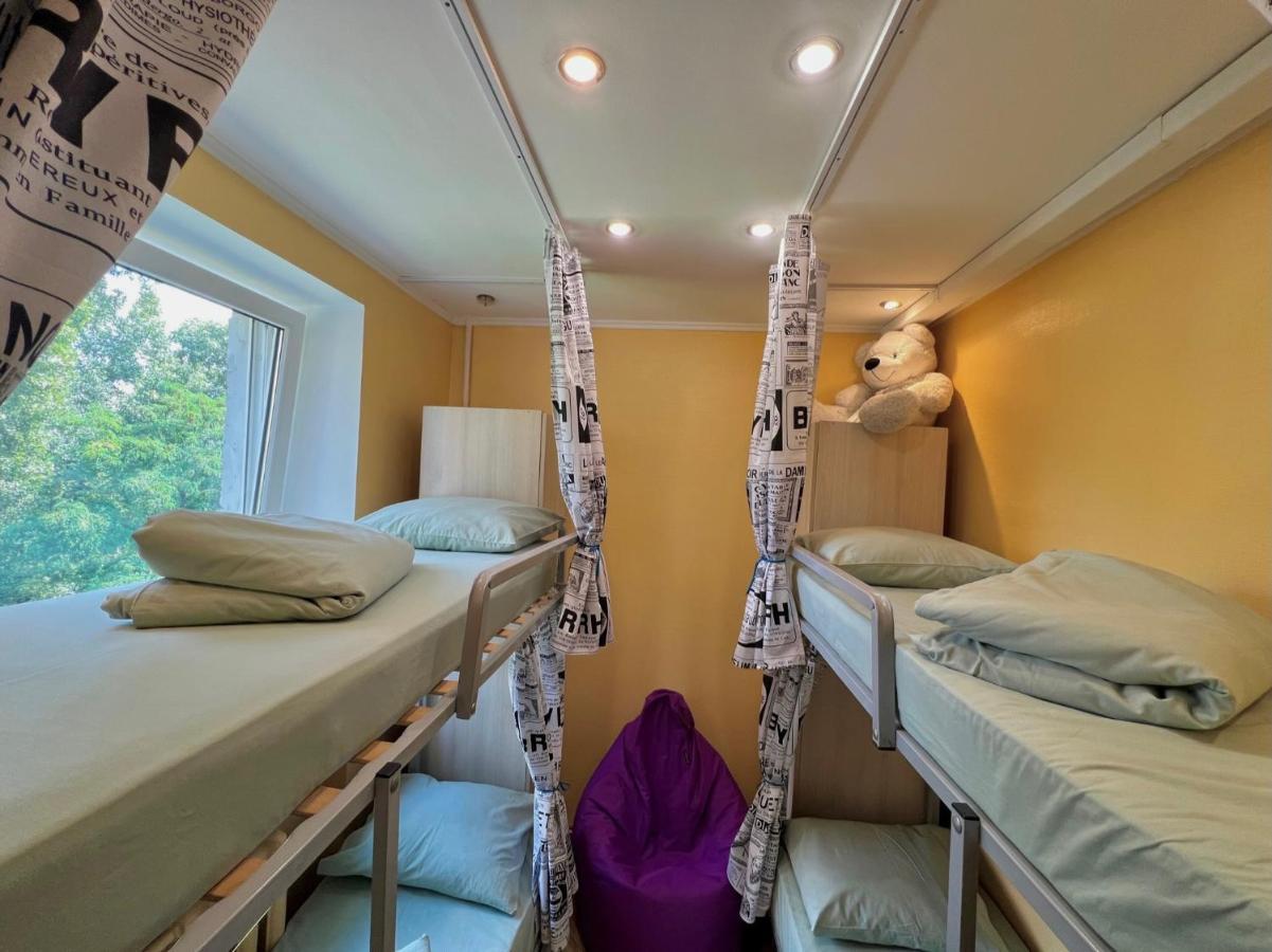 Pechersky Hostel Kyjev Exteriér fotografie